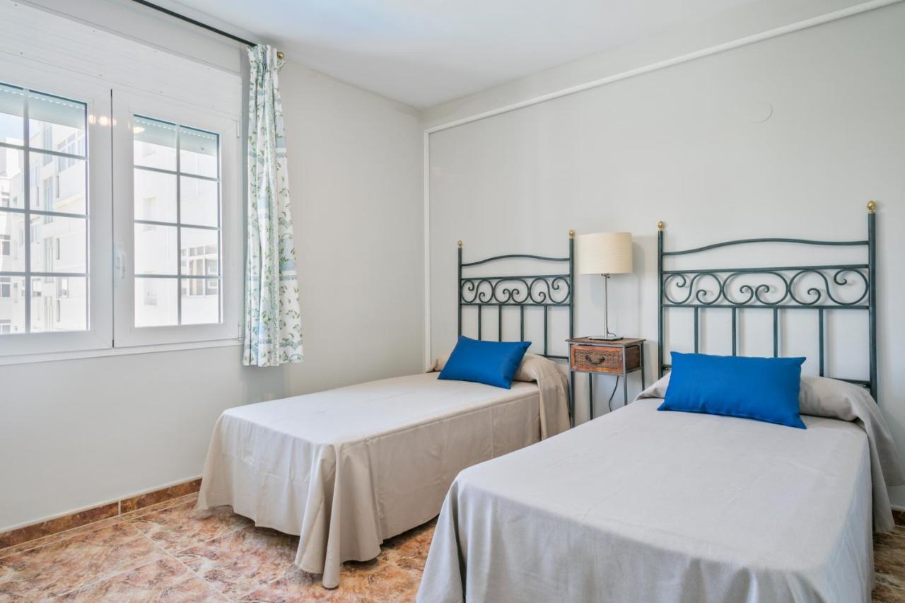 Rentalmar Family Anagabu Apartament *